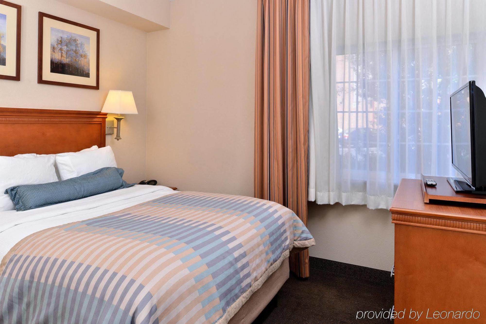 Candlewood Suites Richmond North-Glen Allen By Ihg Buitenkant foto